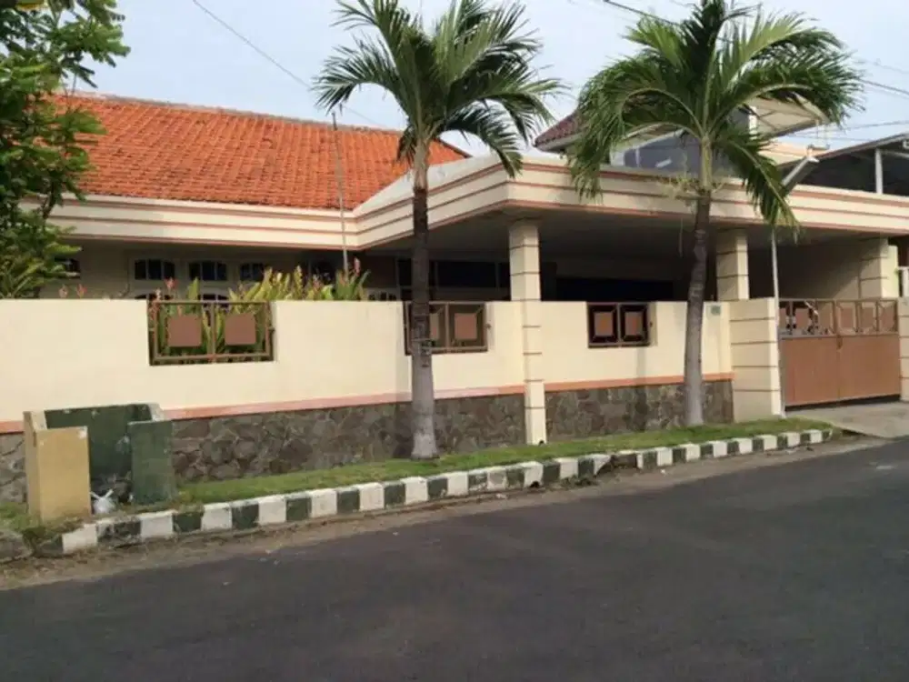 HARGA MURAAH, DIJUAL RUMAH DI RUNGKUT, DEKAT MERR & TOL BANDARA JUANDA
