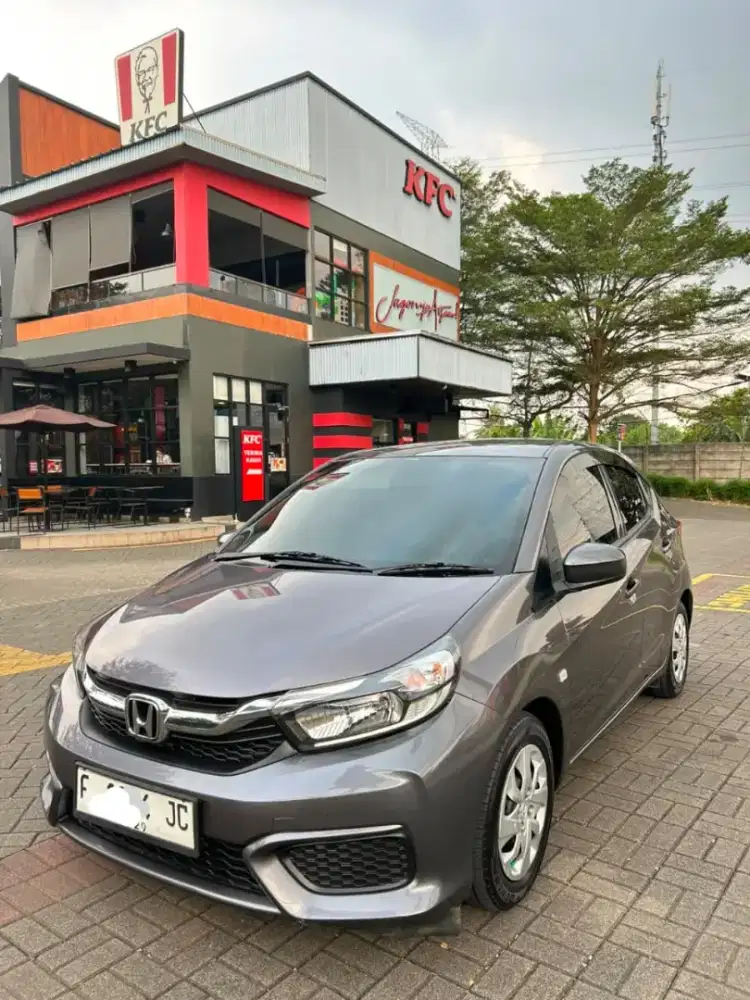 Brio S MT 2019 abu-abu
