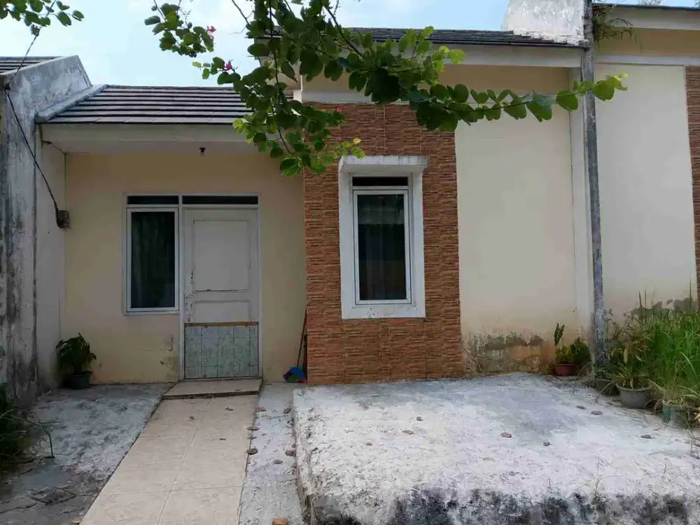 Dijual rumah diCitra Indah City rumah tinggal poles