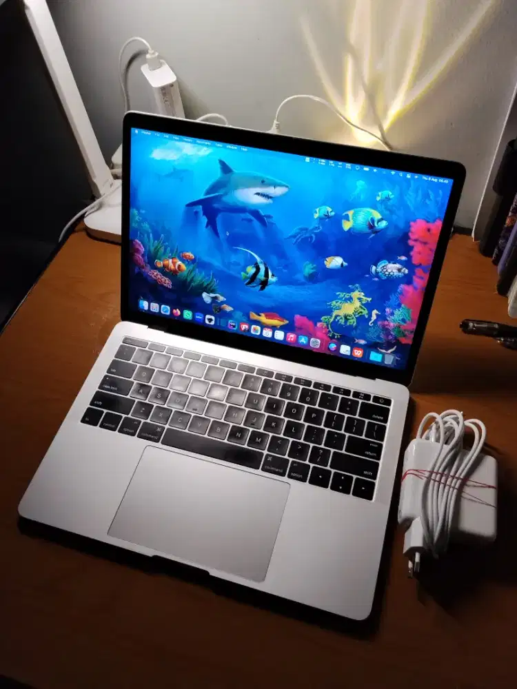 Macbook Pro 2016 i5 13 Inch Silver