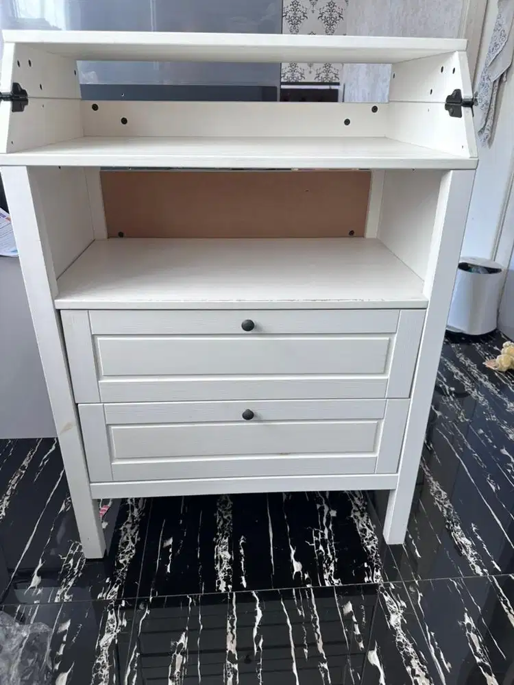 Meja Ganti Popok Bayi /Lemari laci putih / SUNDVIK - IKEA - Preloved