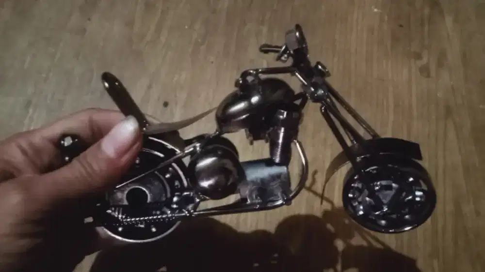 repikla motor besi