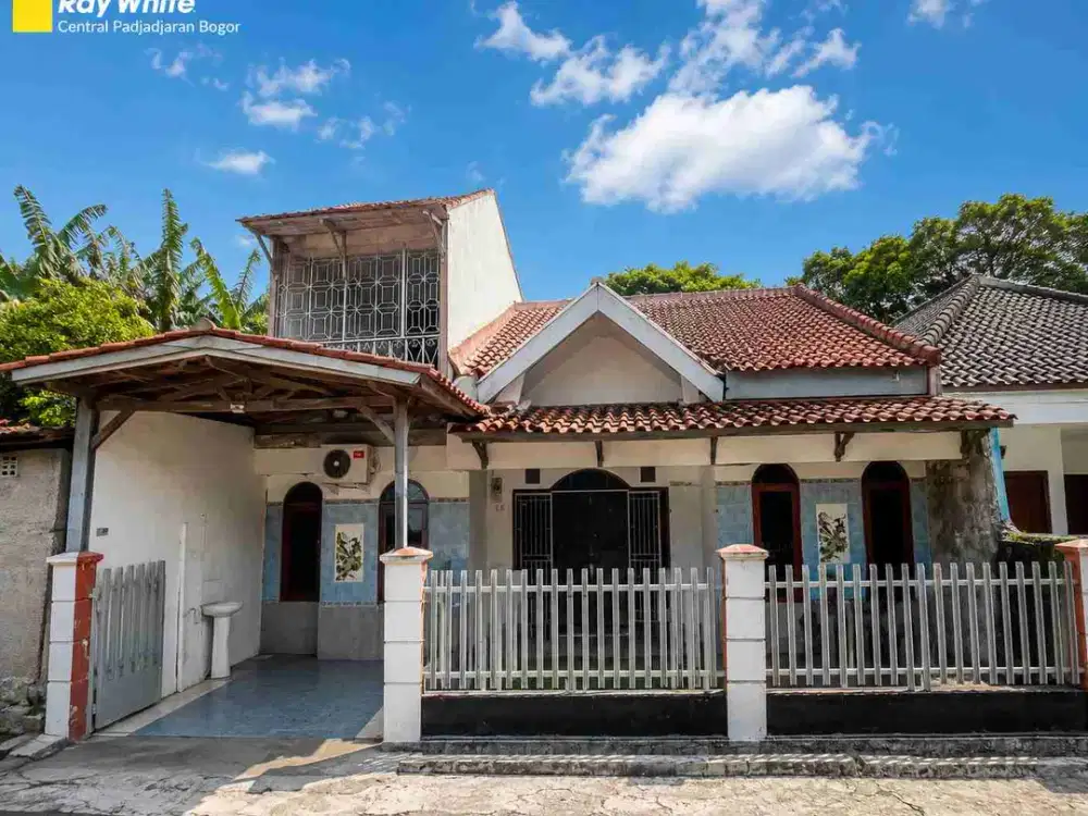 Rumah 1,5 Lantai SHM di Bondongan Pahlawan Bogor Selatan