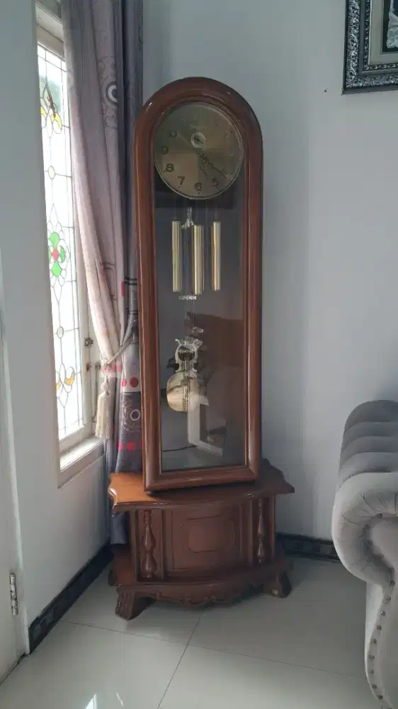 Jam lemari junghans jerman