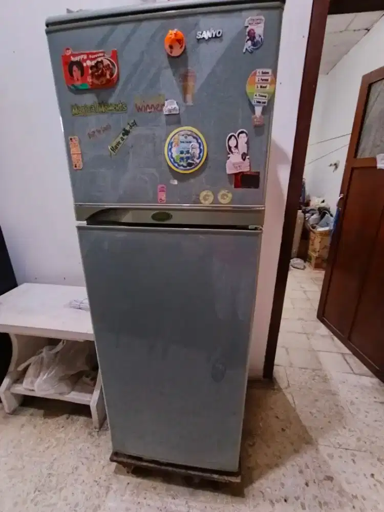 Kulkas Sanyo 2 Pintu Bekas berkualitas