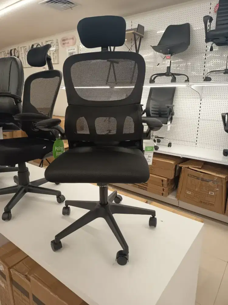 Kursi kantor yugo