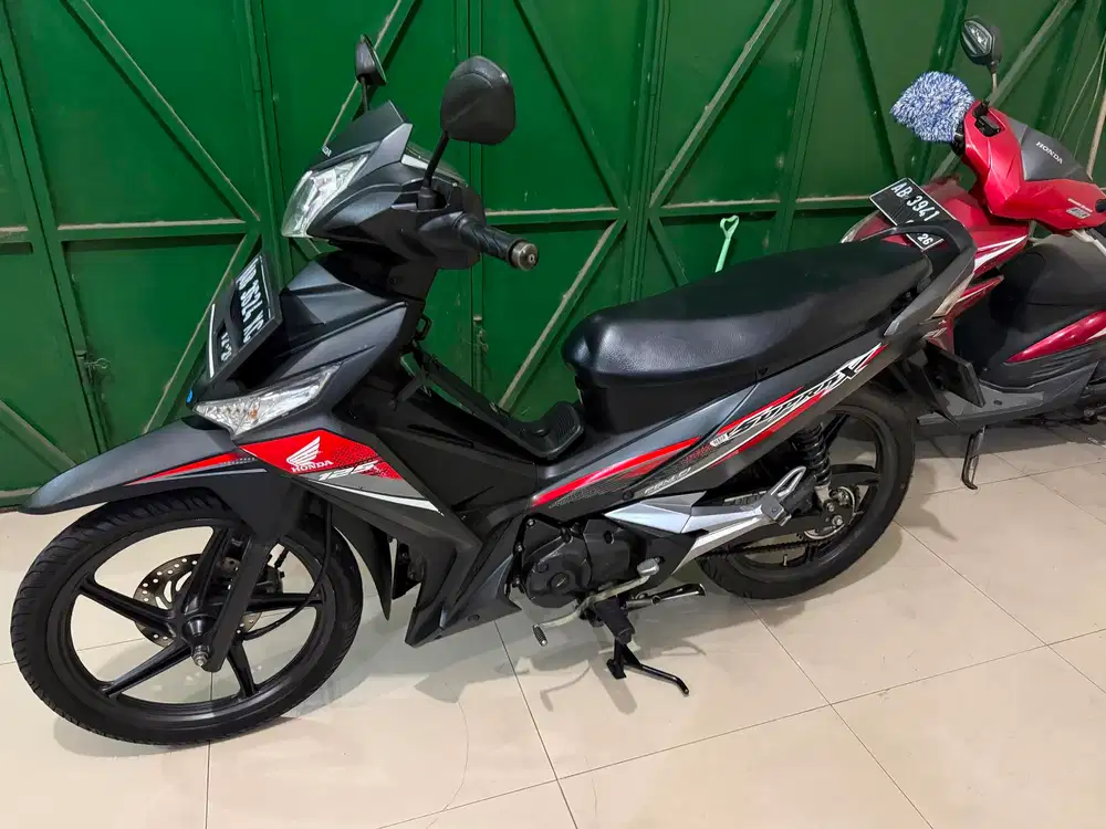 Supra 125 cw f1 hitam doff 2021 Gbm