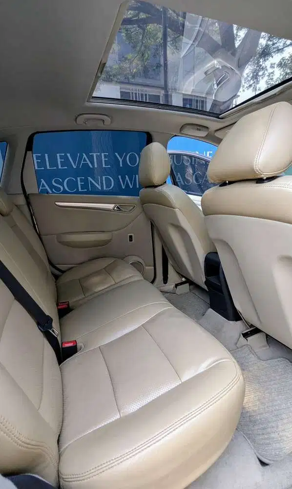 Mercedes-Benz B180 2011 Bensin