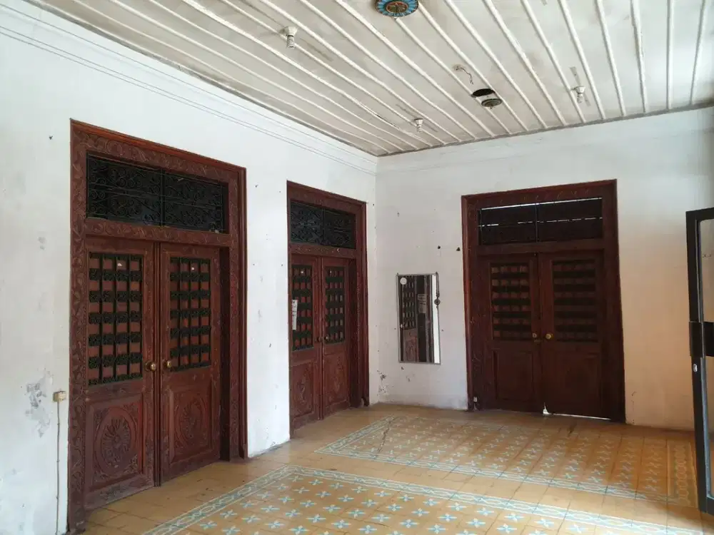 Rumah Galeri Dijual di Kotagede Jogja Jawa Etnik Antik Heritage