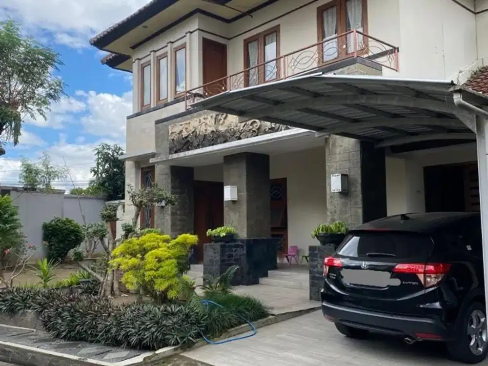 Rumah Mewah Dalam Perumahan Elite Dekat Ambarukmo 10 Min ke Ugm