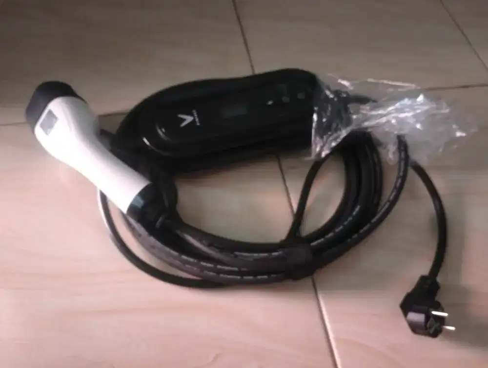 Charger Portable Mobil