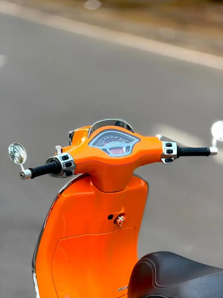 VESPA SPRINT IGET ABS 2018 MURAH