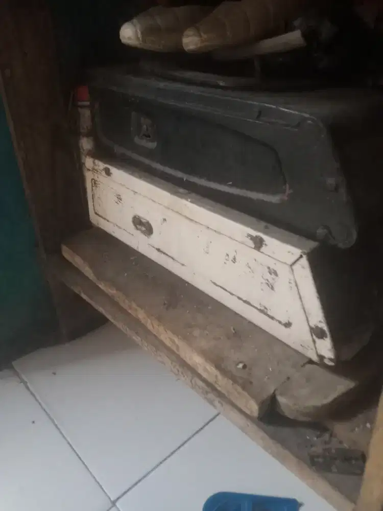 Kompor dua tungku