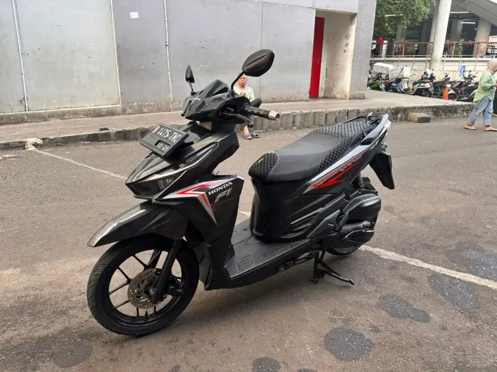 Vario Techno 125cc PGM-FI Tahun 2016
