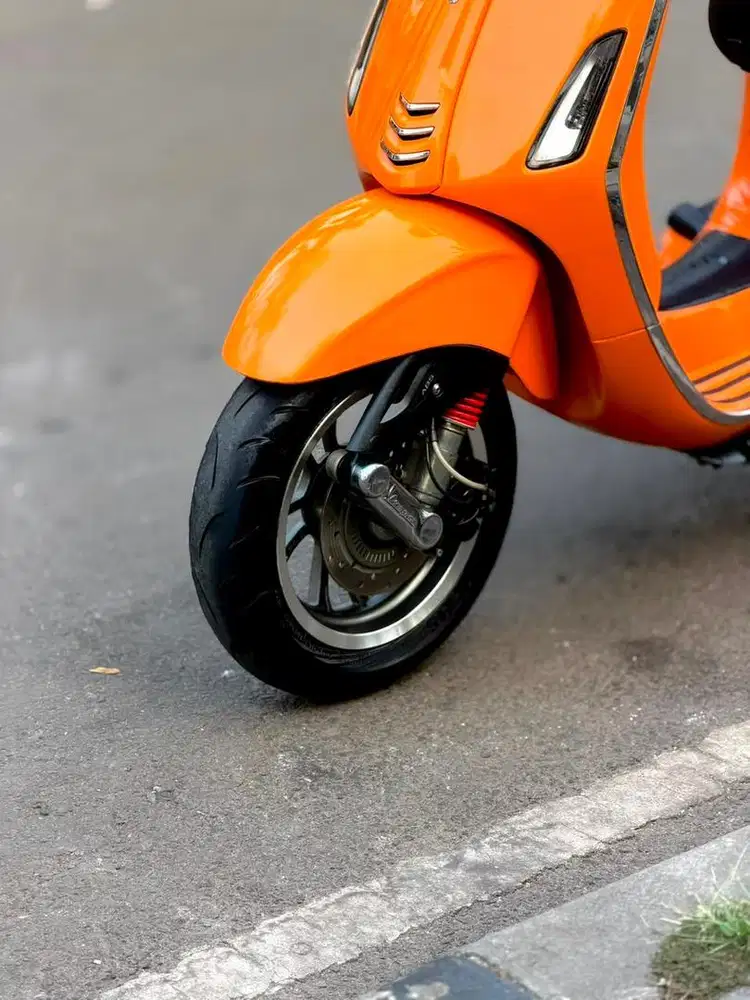 VESPA SPRINT IGET ABS 2018 MURAH