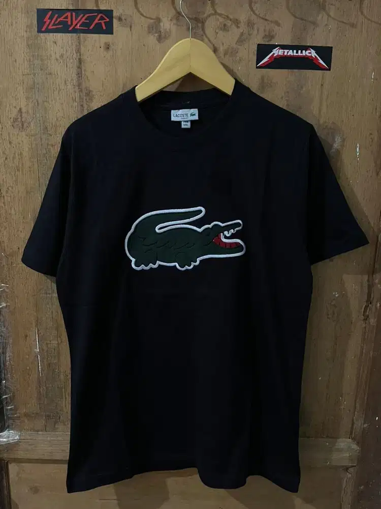 Kaos lacoste logo
