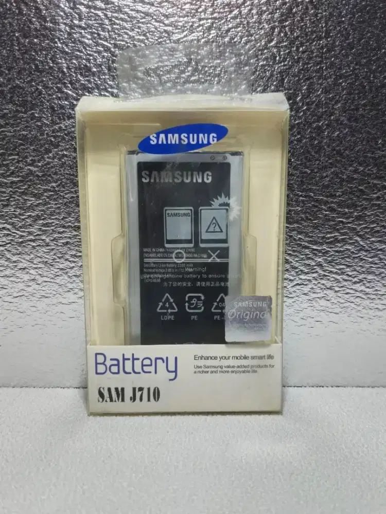 Baterai Samsung J7 2016