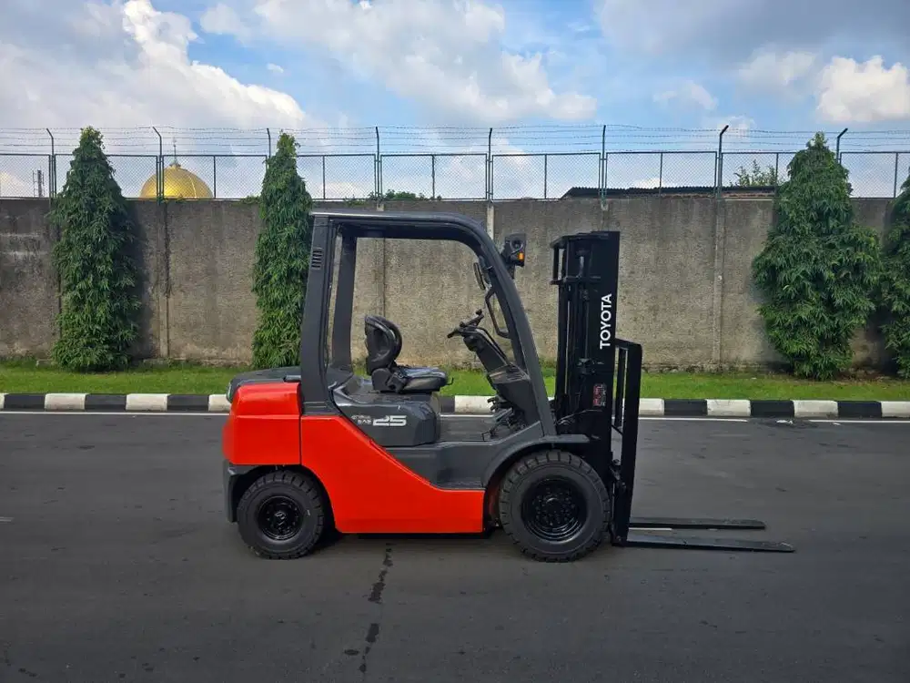 Forklift Toyota Th 2015 Toyota 8FD25 (2,5 Ton) Diesel