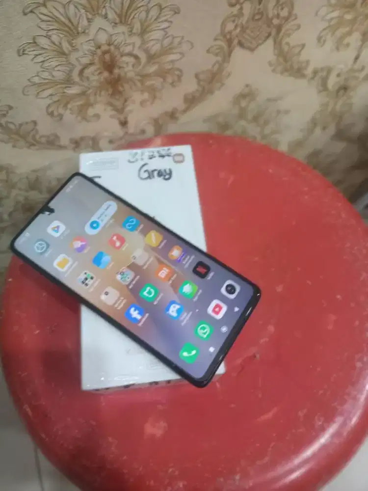 Xiomi 11T ram 8/256 5G minus ada tompel msh orisinil semua nya lengkap