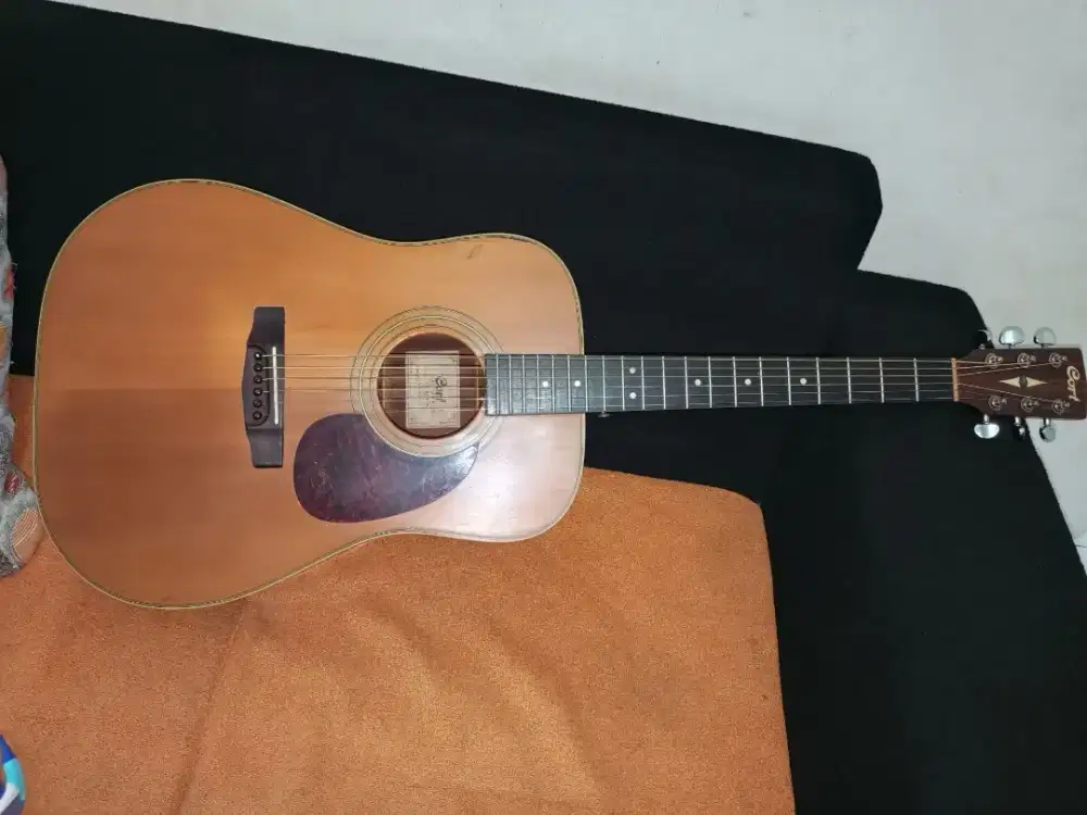 Gitar cort eart 60 ns