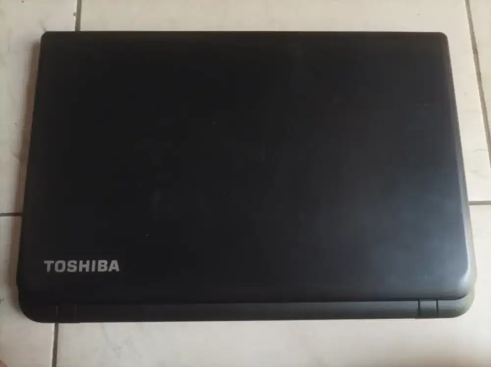 Laptop Toshiba satellite c50b