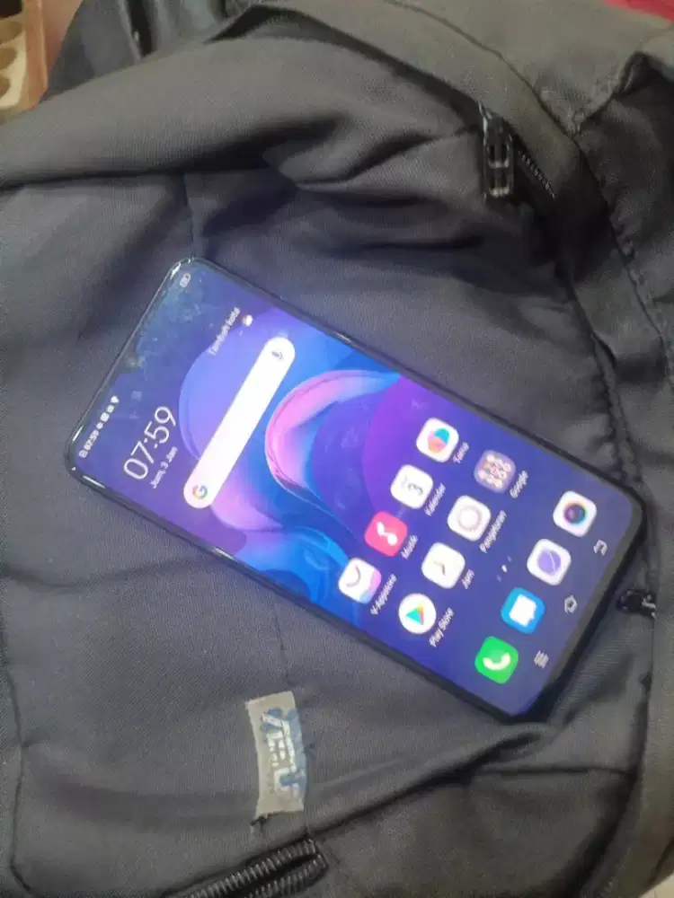 Vivo V11 pro ram 6/64 normal semua msh orisinil semua hp cas