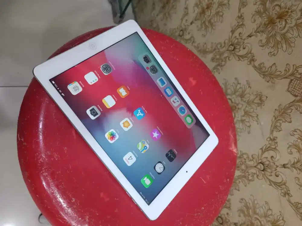 Ipad air 1 internal 32 wifi cell mlus normal semua unit charger