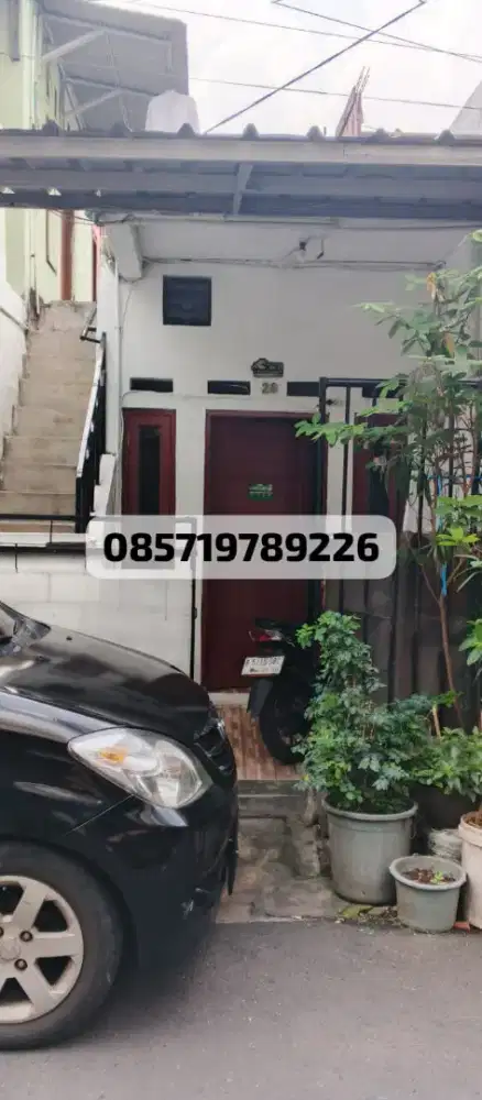 Dijual Rumah plus kosan 7 pintu dan Toko 2 pintu di setiabudi JKT