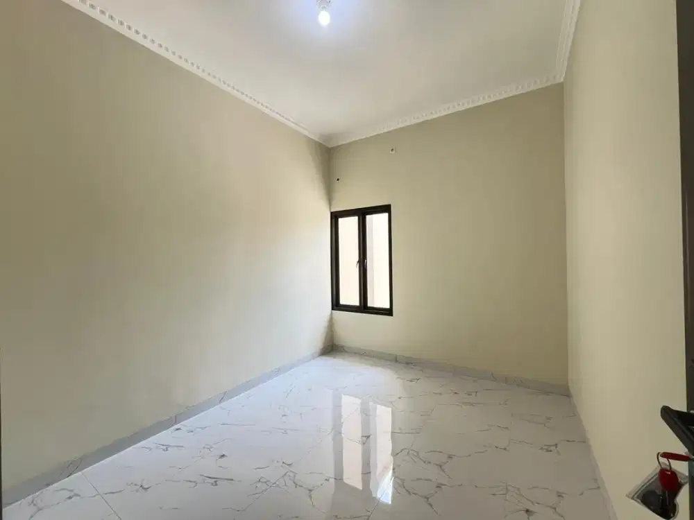 DIJUAL RUMAH MURAH 2 LANTAI DI PERUMAHAN BEKASI TIMUR REGENCY, MUSTIKAJAYA - BEBAS BANJIR