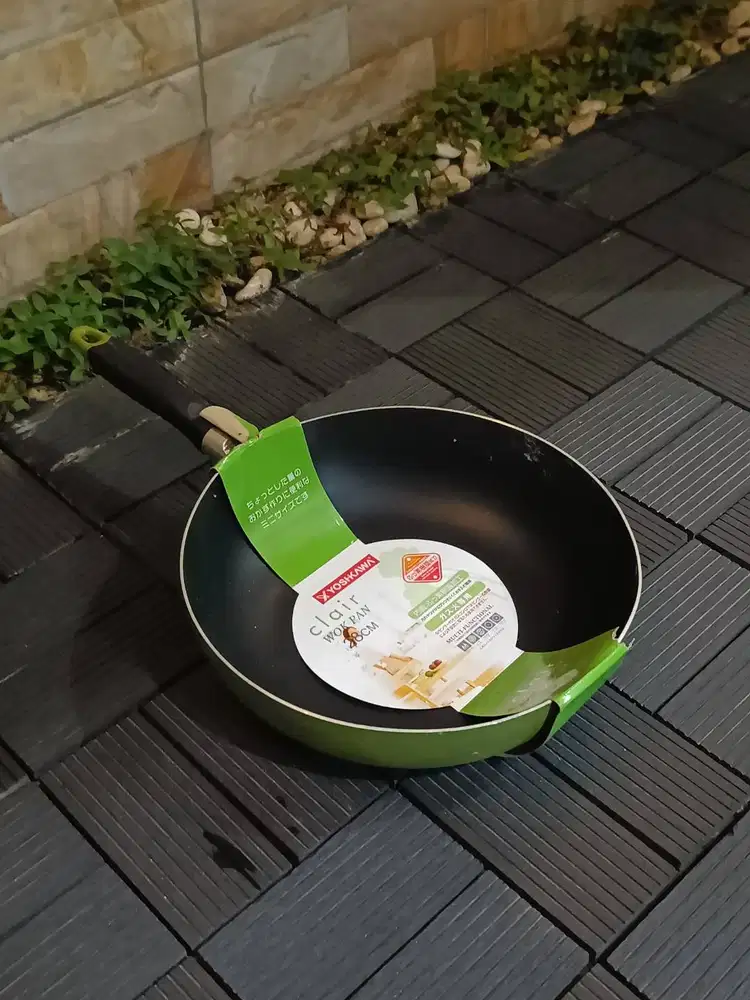 Wok pan yoshikawa ukuran 28cm besar teflon wajan tdk pernah pakai