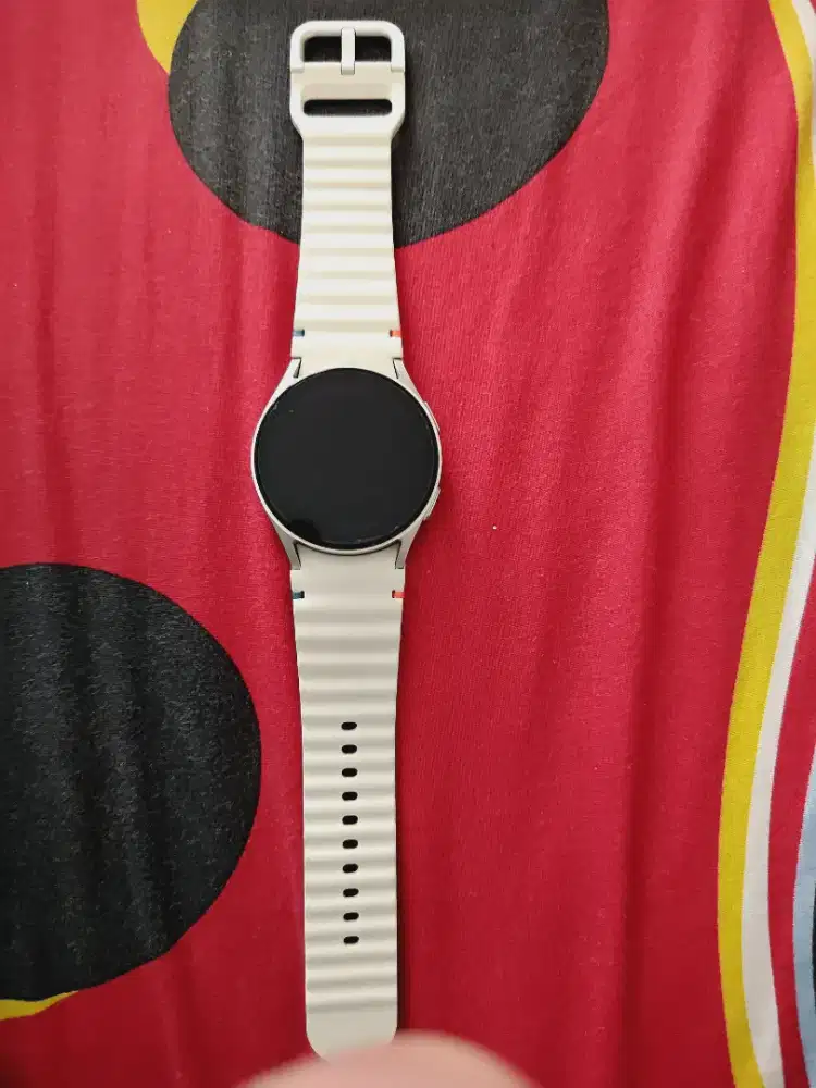 For Sale Jam Samsung Watch 7 garansi resmi, kondisi 99% nepis