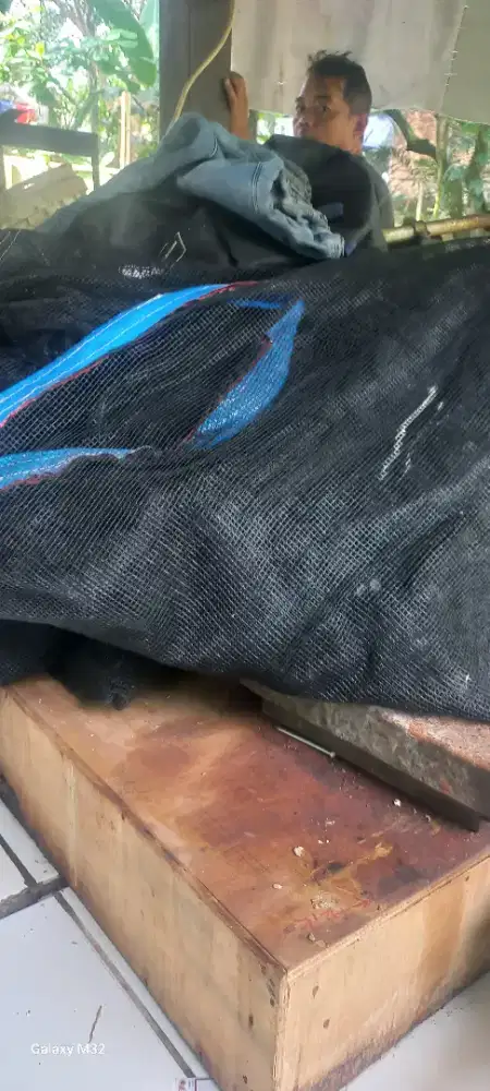 Krambah ikan ada 3 item yg berbeda2 borong