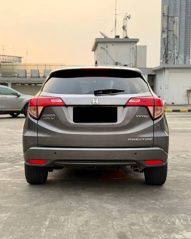 HONDA HR-V PRESTIGE 1.8 A/T 2016 LOW KM 16rb