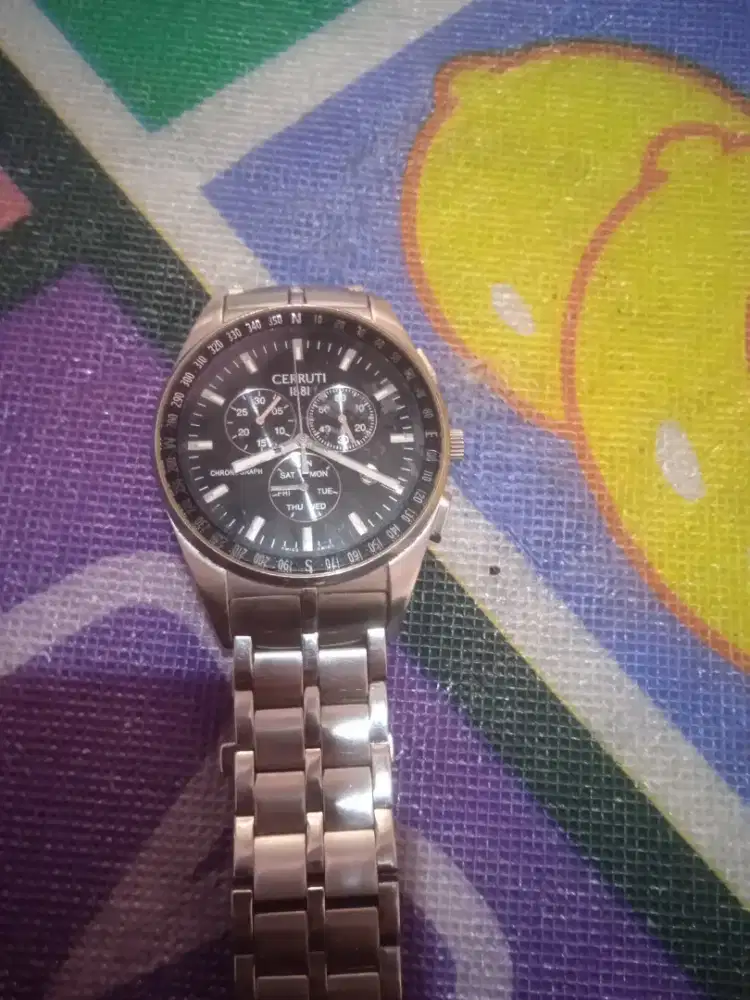 Dijual jam tangan laki laki original merk CERRUTI 1881
