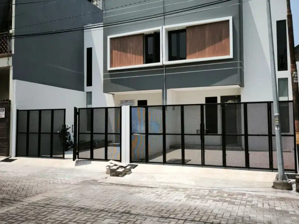 Rumah Baru Gress Lokasi Mulyosari Mulyorejo Surabaya Timur