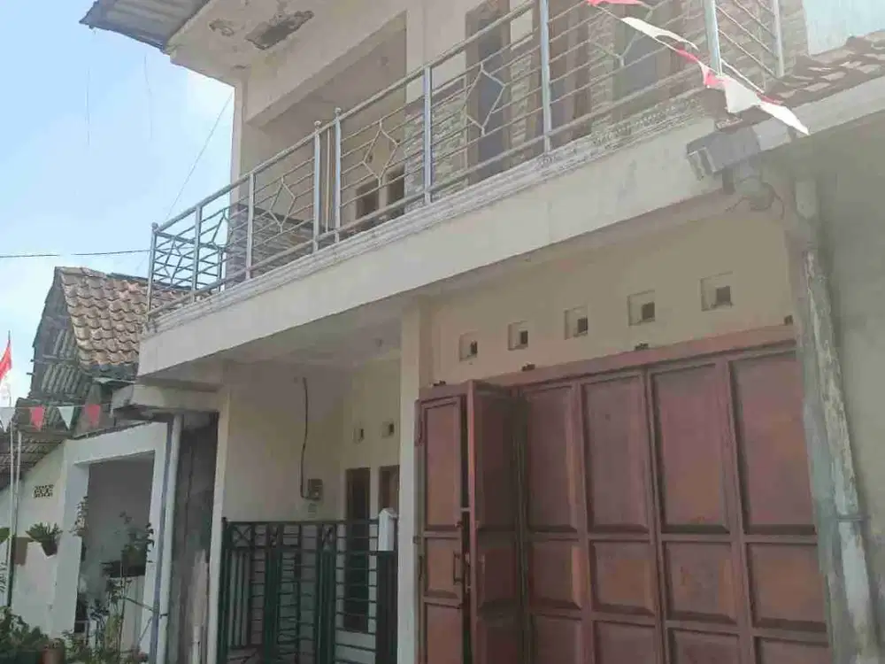 disewakan rumah 2 lantai dekat ske city park dan tvri
