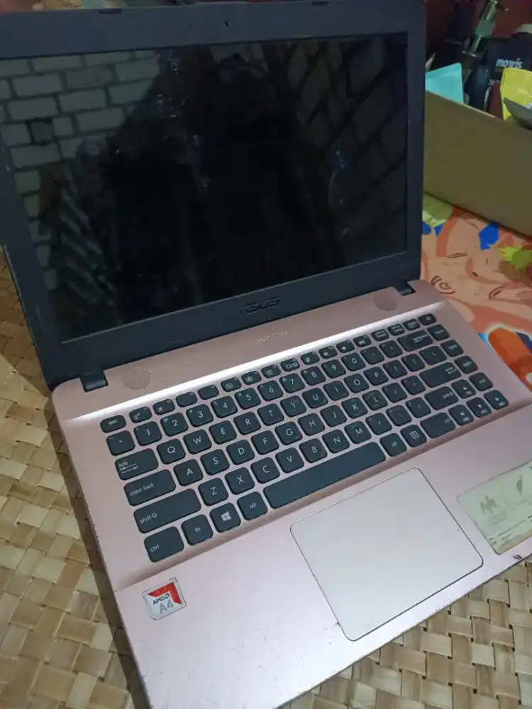 ASUS VivoBook Max X441BA AMD A4 RAM 4GB HDD