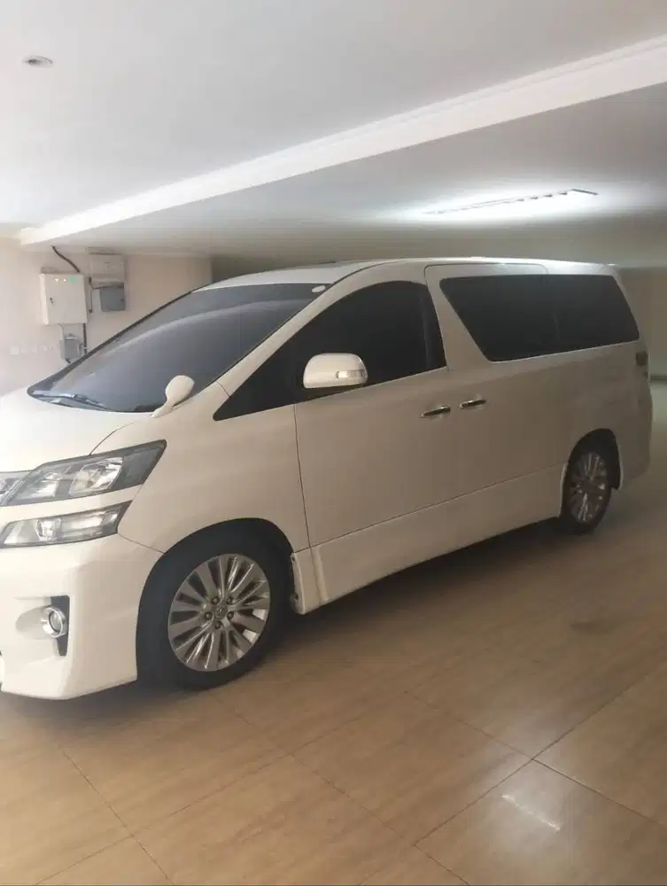 Toyota Vellfire 2014 ZG Package - Captain Seat, Pajak Panjang, Super R