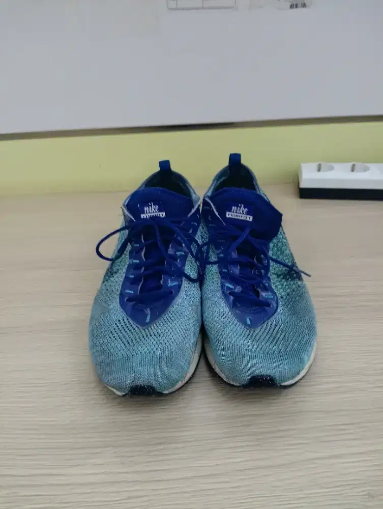 SEPATU NIKE FLYKNIT 42