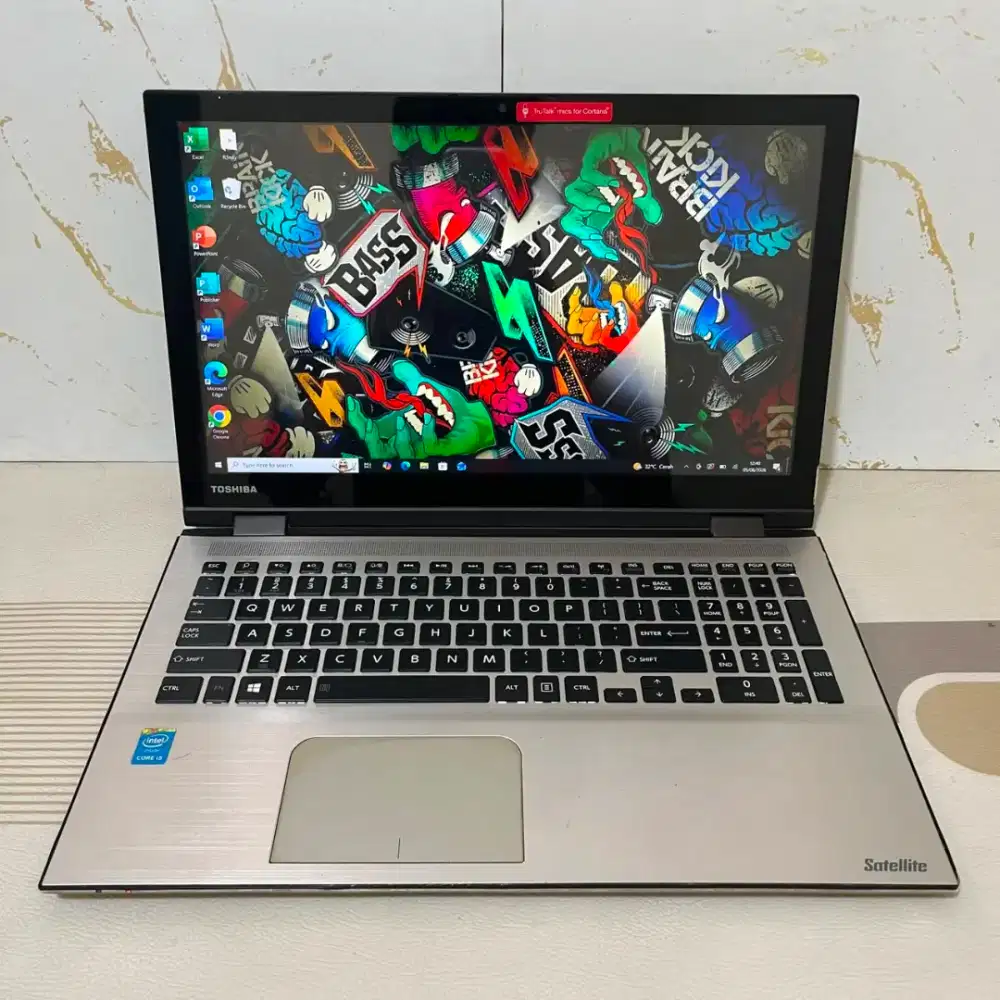 Laptop Toshiba Satellite P55W-C.