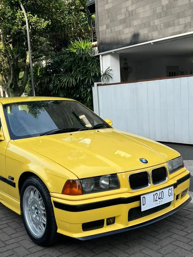 BMW e36 DAKAR YELLOW RARE