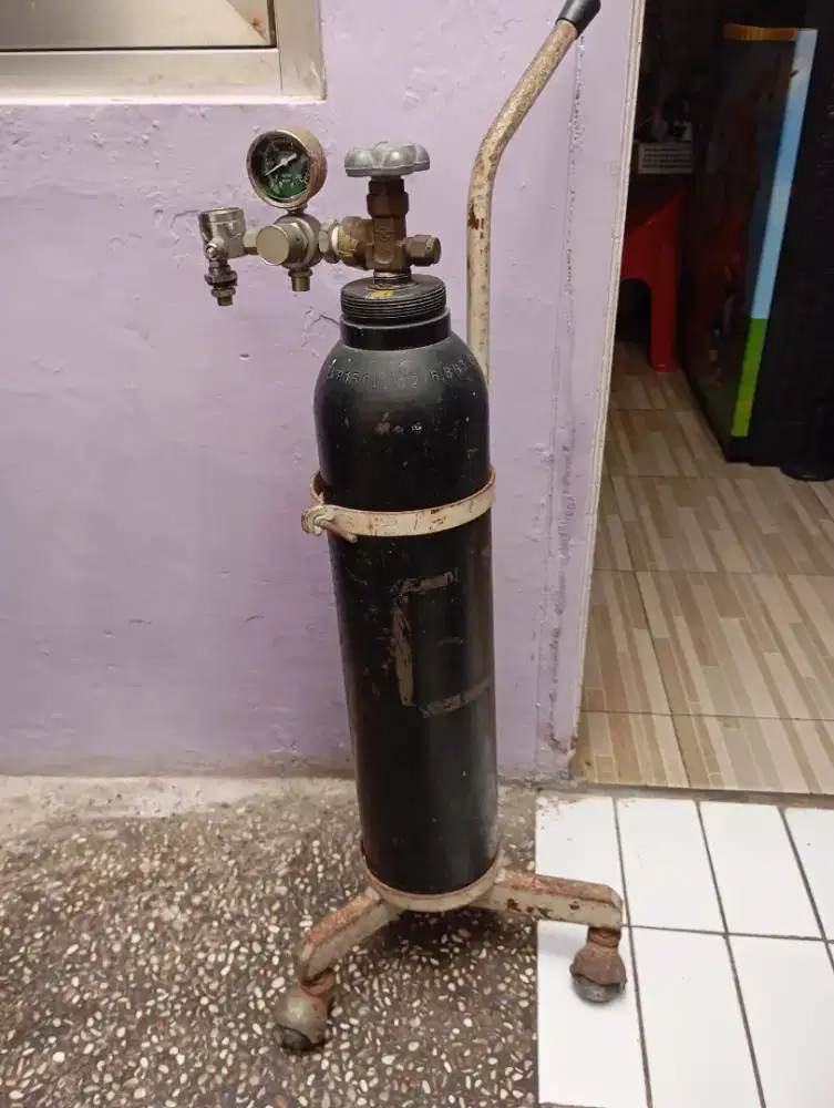 Tabung oksigen 1 M²