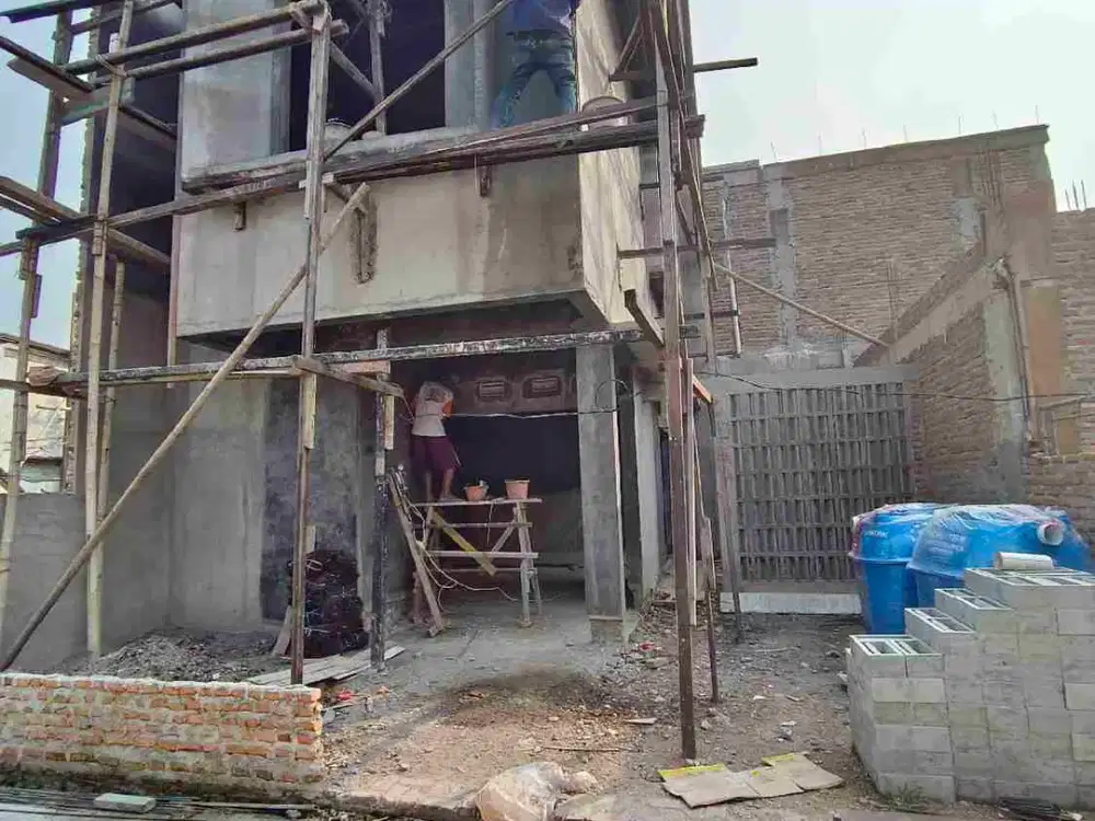 Rumah baru 2 lantai 780 jt di komplek Pemda jatiasih LT 71 LB60 bebas banjir