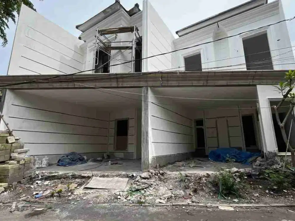 Rumah mewah 2 lantai di Saronojiwo, Tenggilis Surabaya