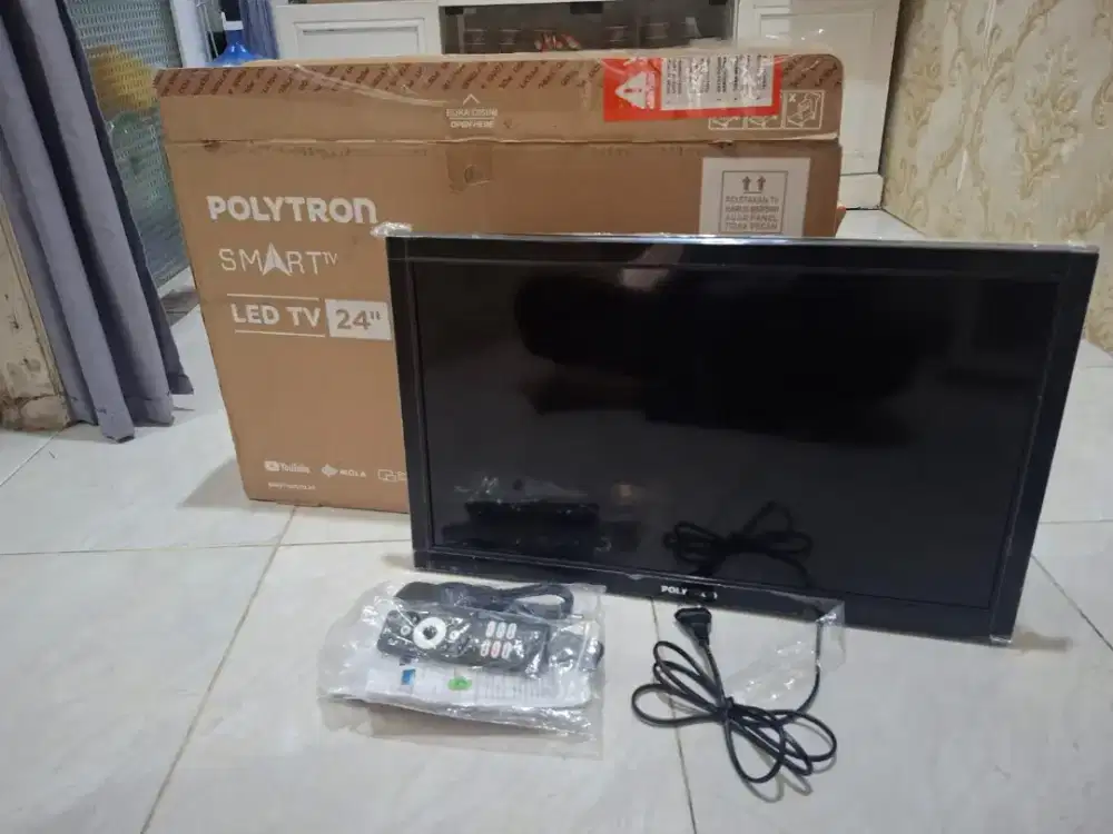 Polytron smart tv 24inch