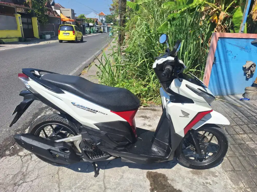 Vario 150 2017 bisa cash/kredit syariah angsuran TERMURAH