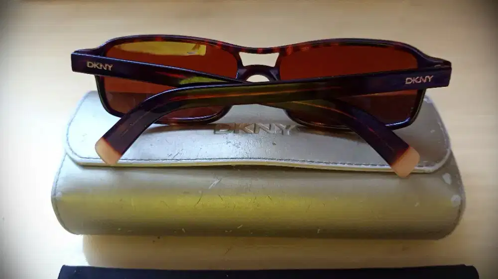 [PL] Sunglasses DKNY Original Kaca Polaroid Motif Bingkai Leopard