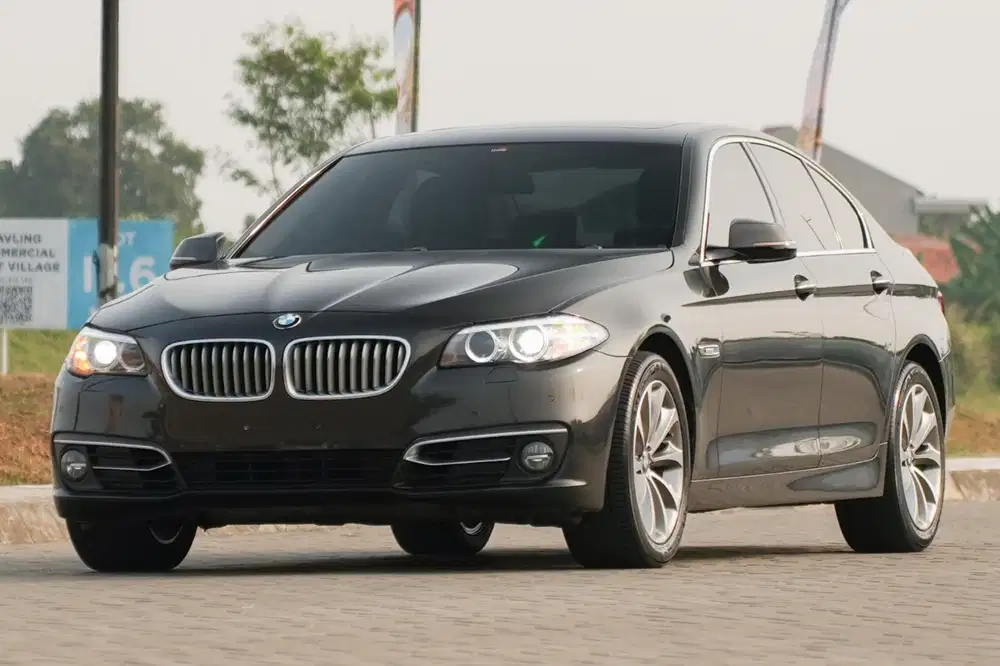 BMW 520i Modern F10 LCI 2014