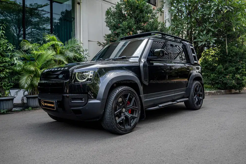(ODO: 10rb) Landrover Defender 2020 P300 X dynamic low km p 300
