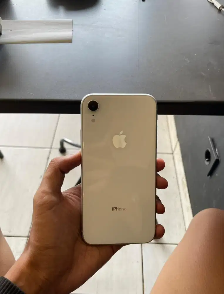 iphone Xr 256 inter Whitelist